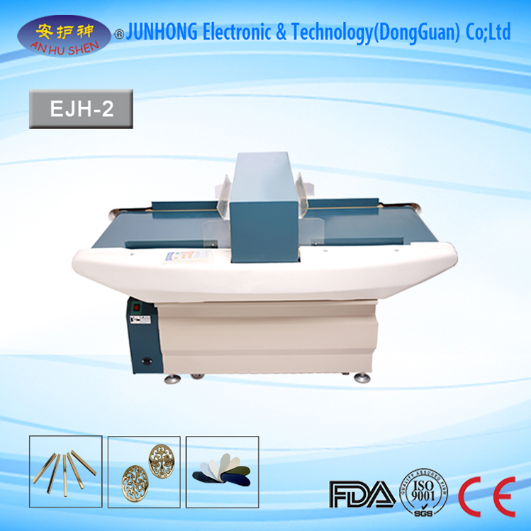 Auto-Conveying Metal Detector for Garment